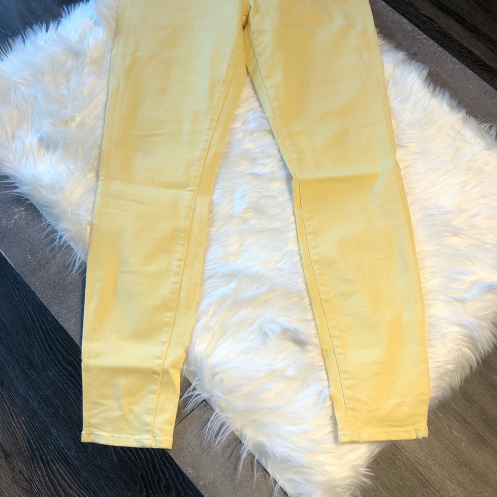 5[7ForAllMankind] Yellow stretchy skinny - Picture 4 of 8